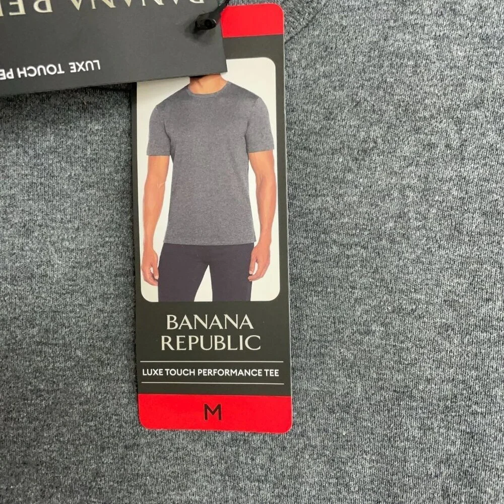 Banana Republic Men's M Luxe Touch Performance Tee Gray Crew Neck N0862